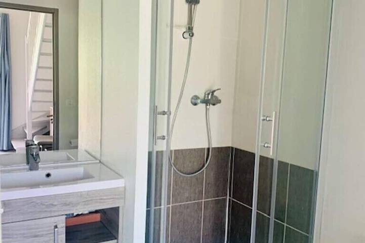 Location de vacances pour 4 personnes, avec jardin ainsi que terrasse et piscine, animaux acceptés à Fabrègues - 4