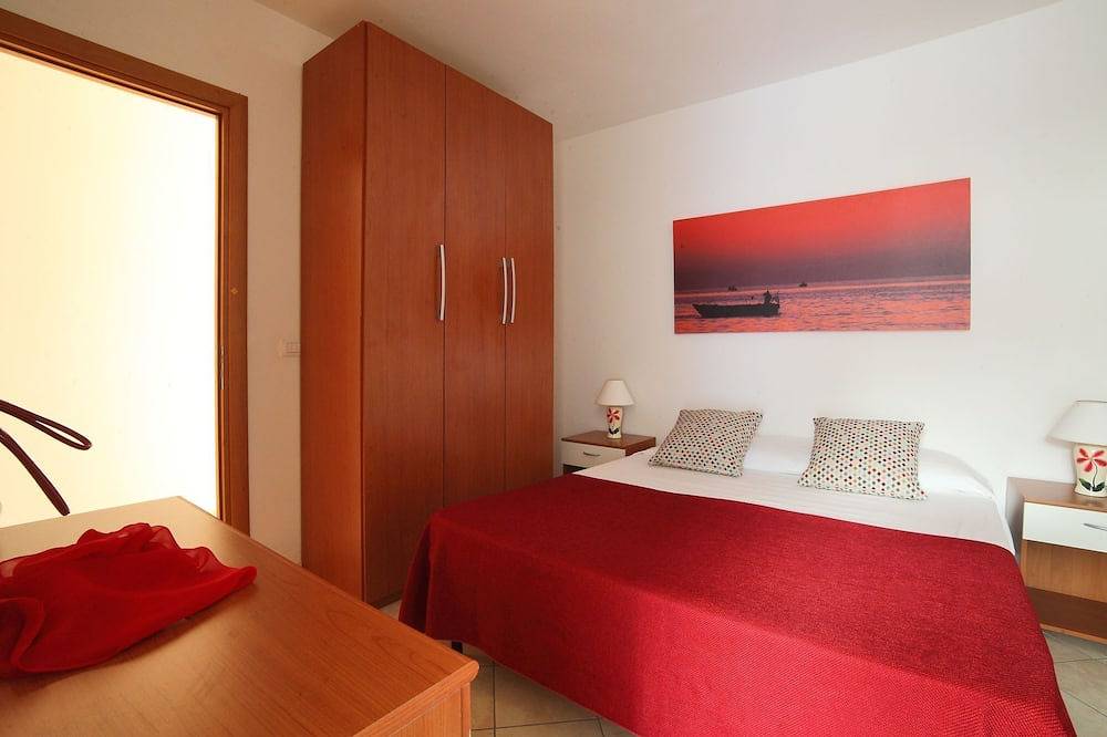 Entire apartment, Afrodite 13F Ugento Torre Mozza in Ugento, Gulf of Taranto