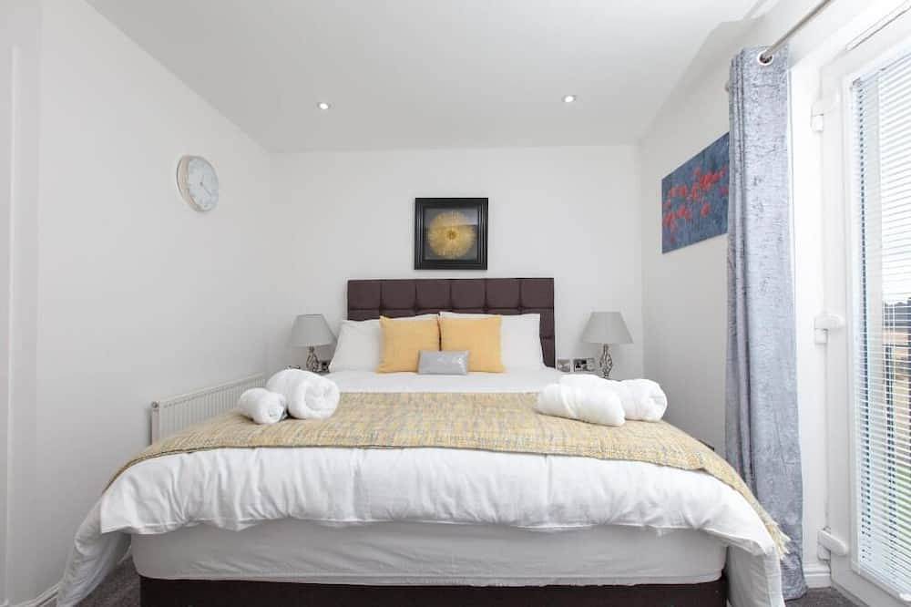 Entire apartment, Super Prime Park View Duloch in Dunfermline, Fife region