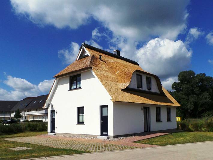 Ferienhaus für 7 Personen, mit Terrasse und Garten sowie Sauna in Karlshagen - 3