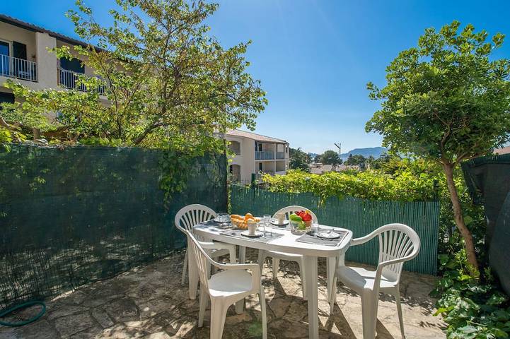 Appartement de vacances pour 4 personnes, avec terrasse et balcon/terrasse
