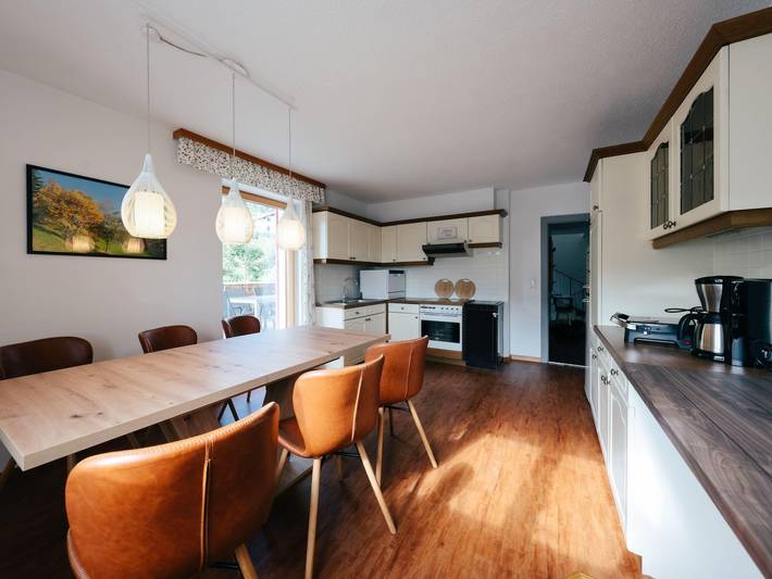 Ferienwohnung für 10 Personen, mit Balkon und Terrasse in Raggal - 2