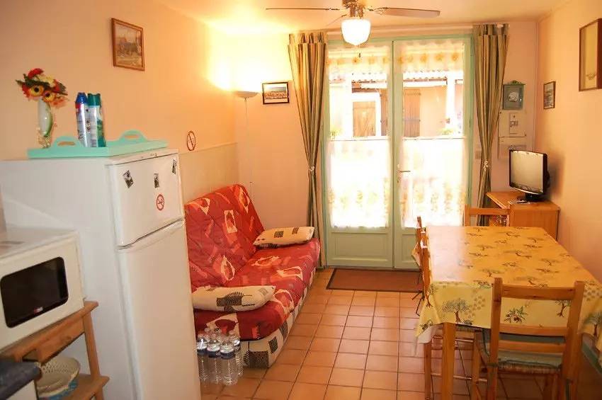 Entire apartment, 2 Rooms 4 sleeping accommodations Port Leucate in Port Leucate, Leucate