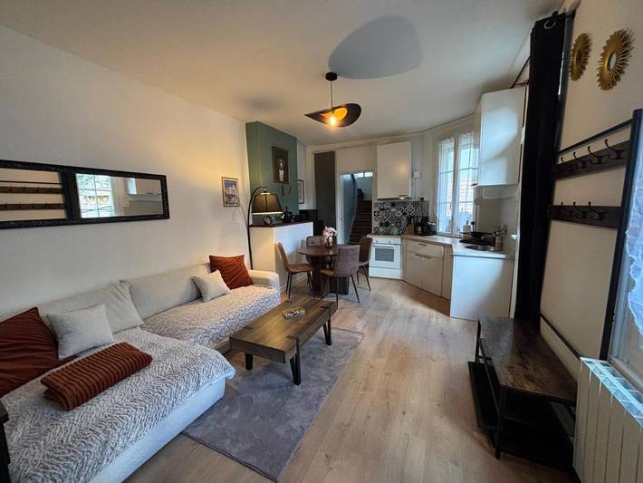 Location de vacances pour 4 personnes, avec terrasse à Pierrefonds - 2