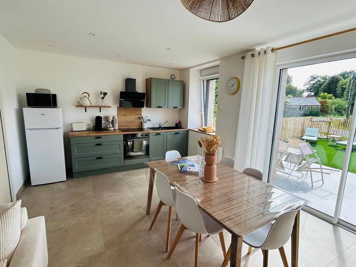 Location de vacances pour 5 personnes, avec terrasse et jardin, adapté aux familles à Trégon - 2