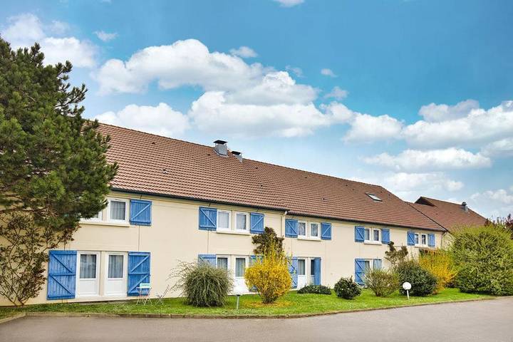 Hôtel pour 2 personnes, avec jardin et terrasse à Plaisir (Yvelines) - 3