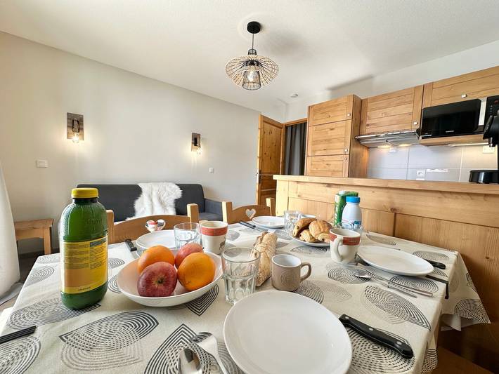 Ferienwohnung für 4 Personen, mit Balkon und Terrasse sowie Pool in Vars