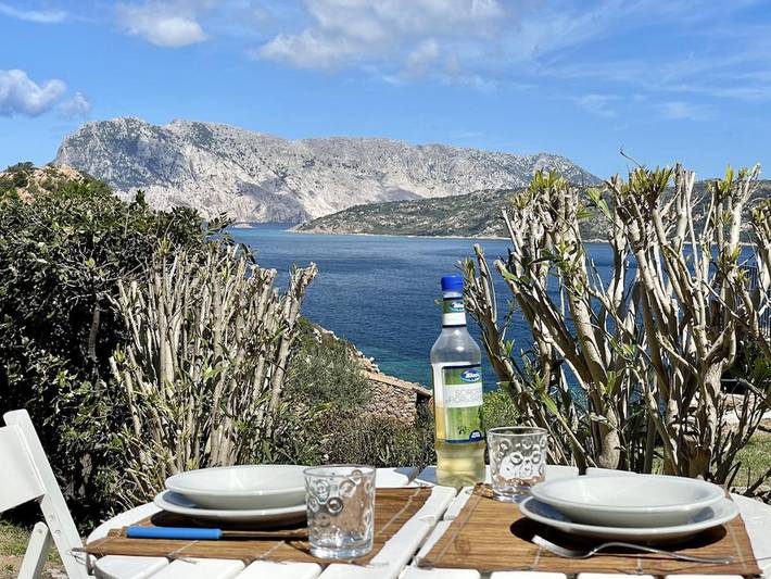 Appartamento per 2 persone, con Terrazza e Giardino nonché Piscina e Panorama a Capo Coda Cavallo