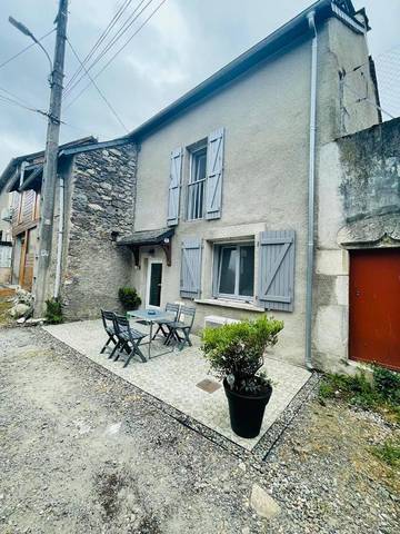 Gîte pour 6 personnes, avec terrasse à Marignac