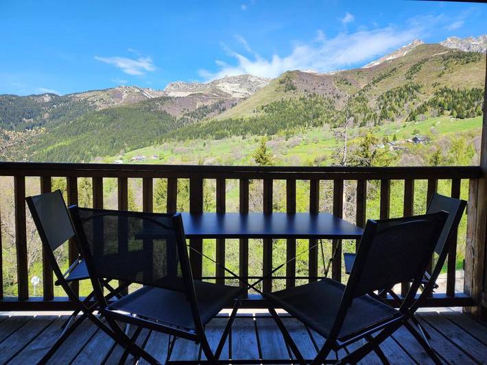 Chalet pour 7 personnes, avec sauna et piscine ainsi que vue et balcon à Saint-François-Longchamp - 3