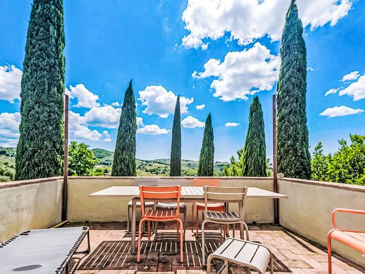 Casa vacanza per 8 persone, con terrazza e giardino nonché panorama a Scansano