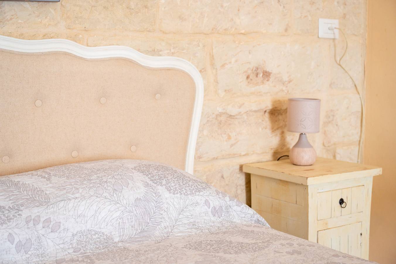 Room 'Costantini - Rosa' with Shared Terrace, Wi-Fi and Air Conditioning in San Donato di Lecce, Lecce-provinsen