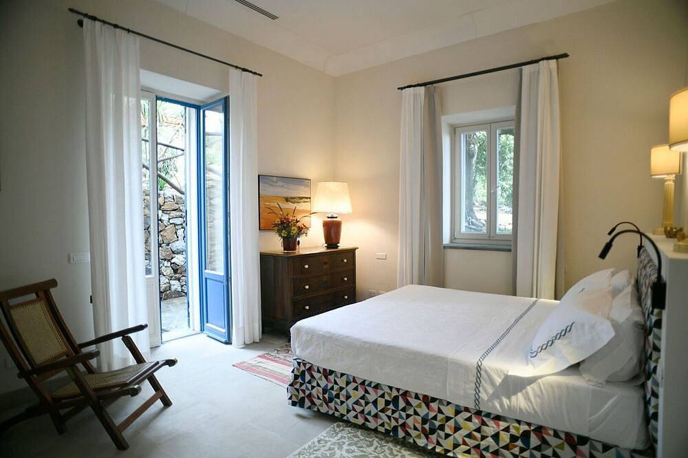 Villa en Sorrento con 4 habitaciones, capacidad 8 in Piano di Sorrento, Provincia de Nápoles