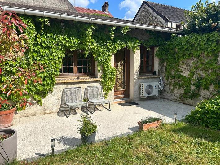 Gîte pour 5 personnes, avec terrasse et jardin, animaux acceptés à Flins-sur-Seine