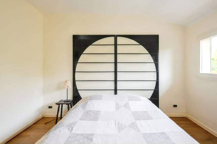 Location de vacances pour 6 personnes, avec jardin à Saints - 3