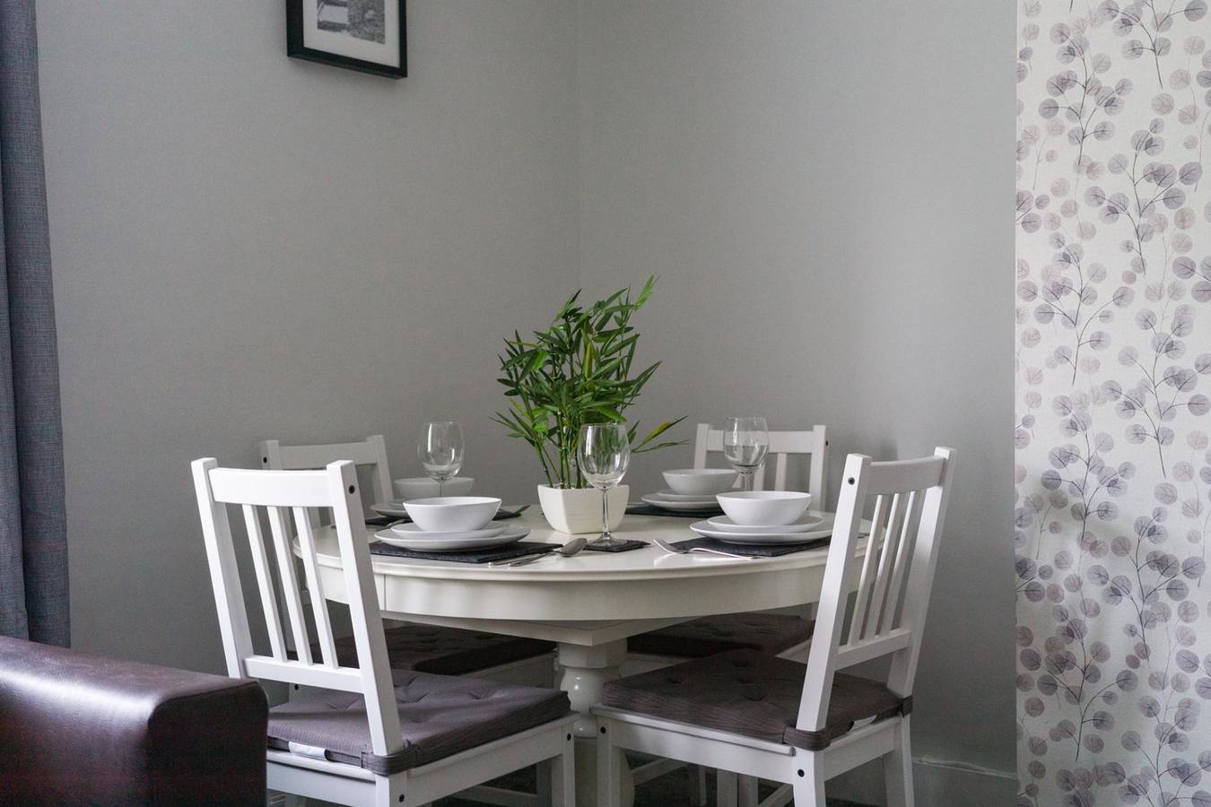 Chestnut House - Sleeps 4 - Pet friendly - Parking in Northumberland