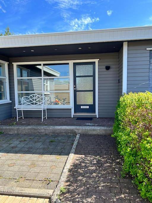 Hus för 5 Personer, med trädgård och bubbelpool, med husdjur i Island