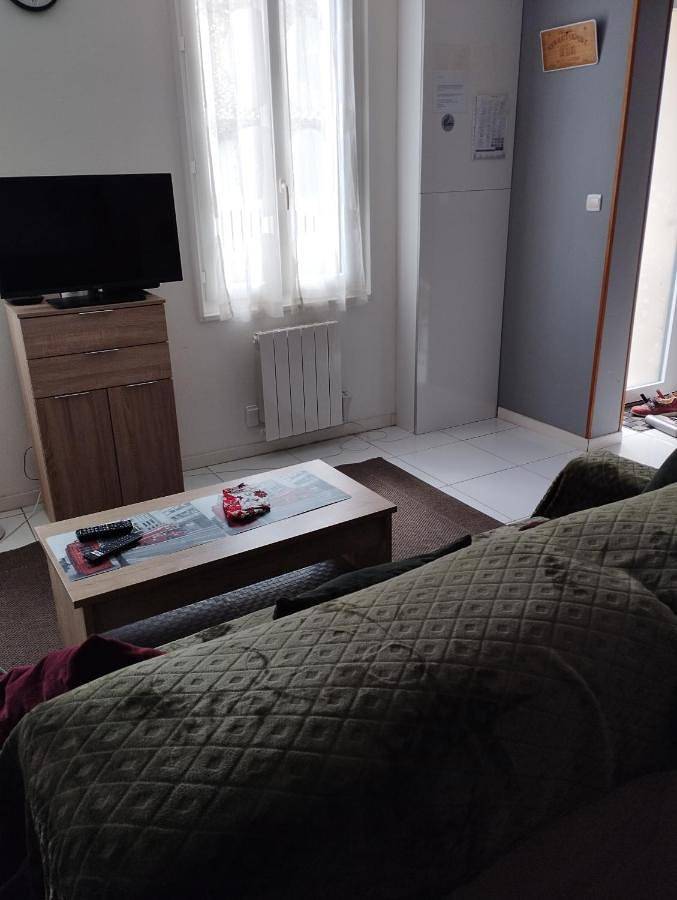 Two-Bedroom House in Margaux-Cantenac, Parc naturel régional du Médoc