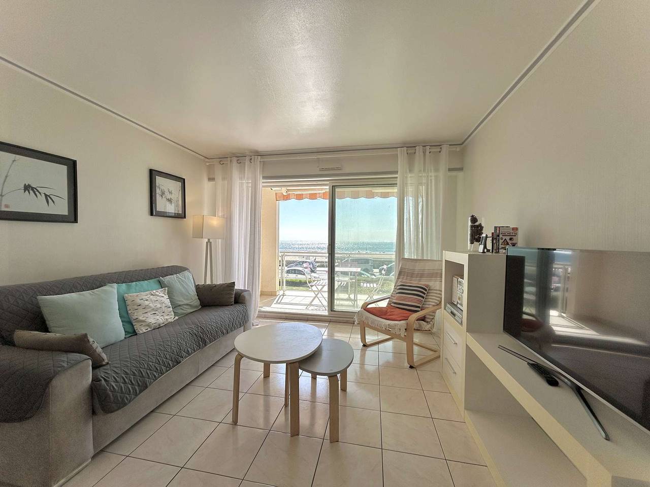 Appartement entier, Appartement T2 traversant face à la mer avec terrasse et garage à Pornichet, proche Casino in Pornichet, Côte d'Amour