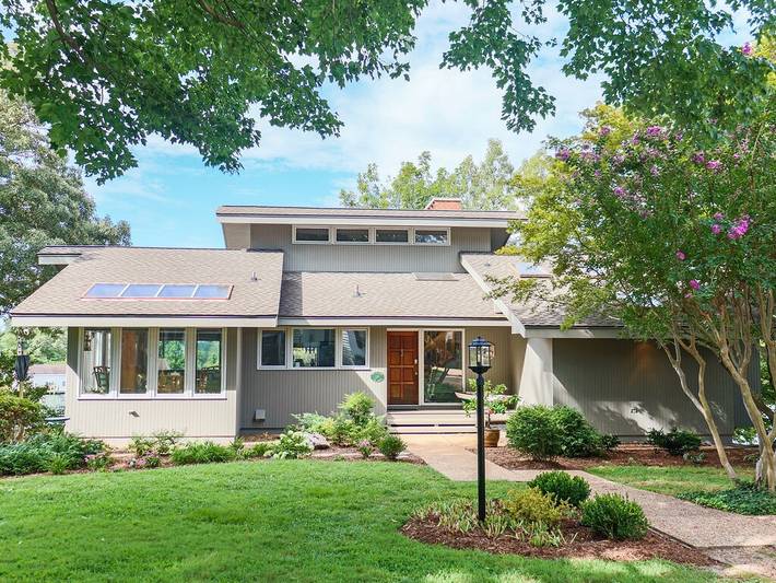 Holiday home for 8 people, with hot tub and garden - 1