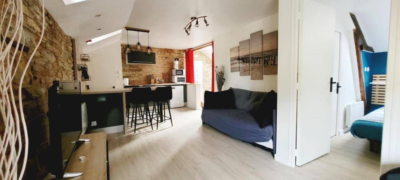 Appartement entier, One-Bedroom Apartment in Châteaubriant, Région de Châteaubriant