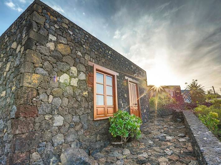 Casa rural para 2 personas, con Terraza además de Jardín y Vistas en Frontera 
