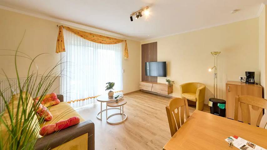 Ferienwohnung für 3 Personen, mit Garten in Lieser - 4