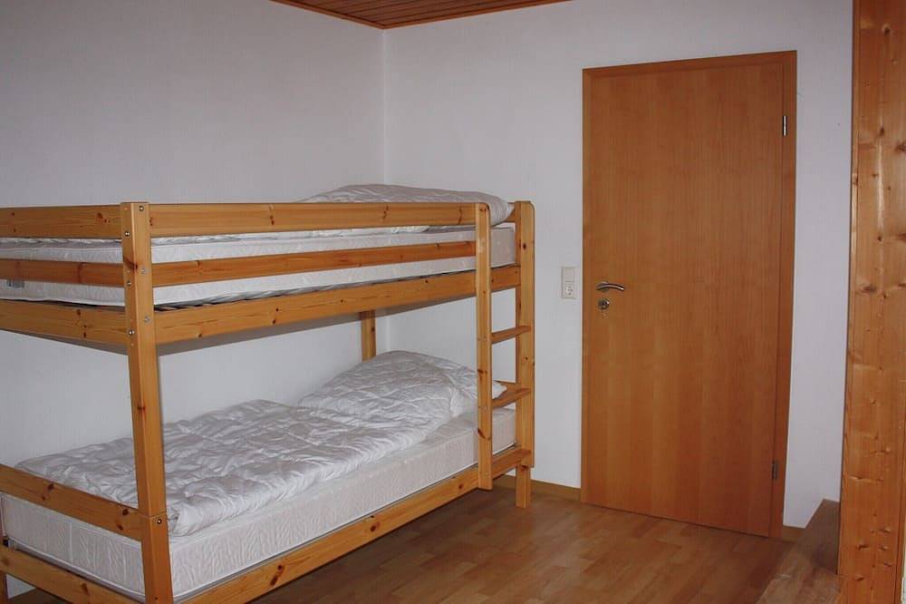 Ganze Wohnung, Gemütliche tierfreundliche Wohnung in Huddingen in Bad Wildungen, Waldecker Land
