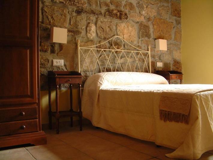 Casa rural para 2 personas, con vistas además de jardín y terraza en Somiedo - 4