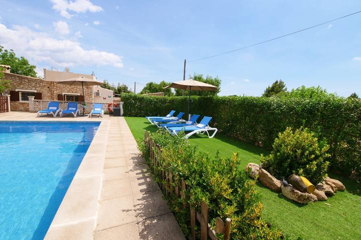 Casa de vacaciones "Can Tomeu" con vistas a la montaña, Wi-Fi, aire acondicionado, piscina, jardín y terraza in Inca, Interior de Mallorca