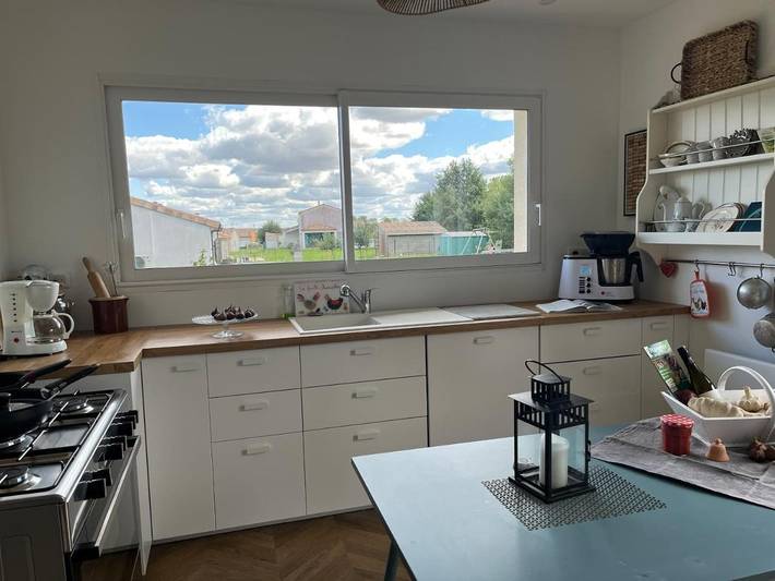 Location de vacances pour 4 personnes, avec piscine et jardin à Lavit - 2