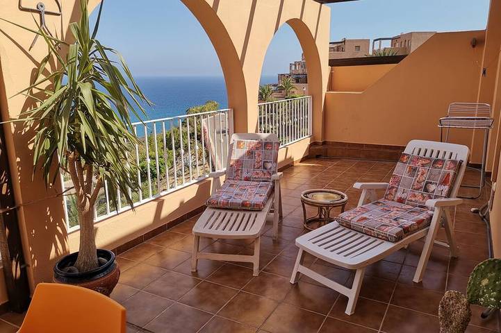 Apartment for 5 people, with pool and balcony in Mojácar