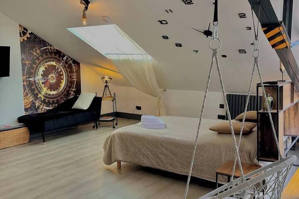Appartement entier, Studio Montre proche de Mulhouse in Wittelsheim, Région de Thann