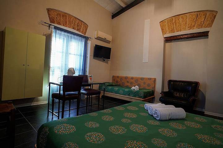 Una antica casa siciliana solo per la tua famiglia con terrazza vista mare. in Agrigento, Provincia di Agrigento
