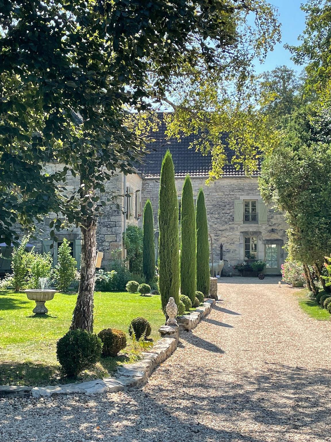 Maison de campagne « L’Instant Feutré » avec terrasse, jardin privés et Wi-Fi in Curtil-Vergy, Région de Dijon
