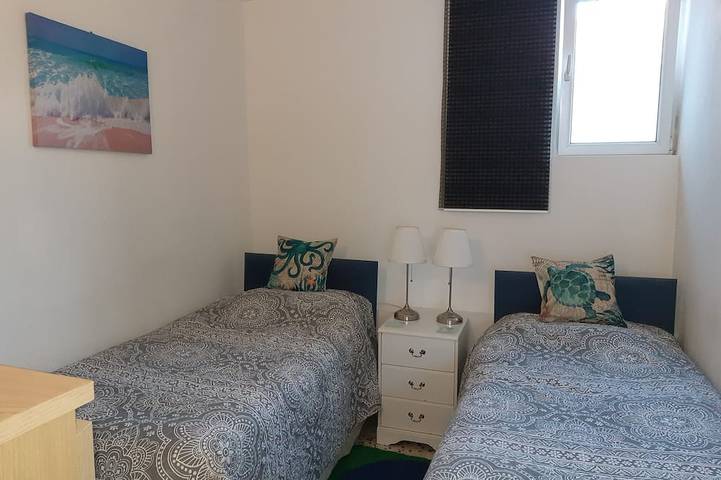 Gîte pour 4 personnes, avec piscine et jardin à Le Pouget - 3