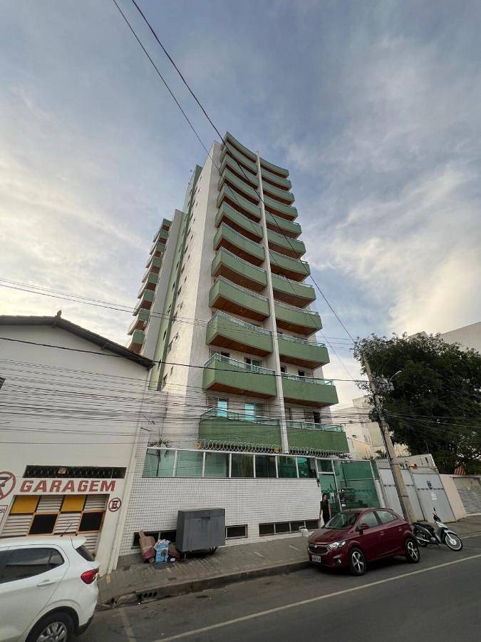 Casas e apartamentos de temporada para 2 pessoas, com balcão em Montes Claros