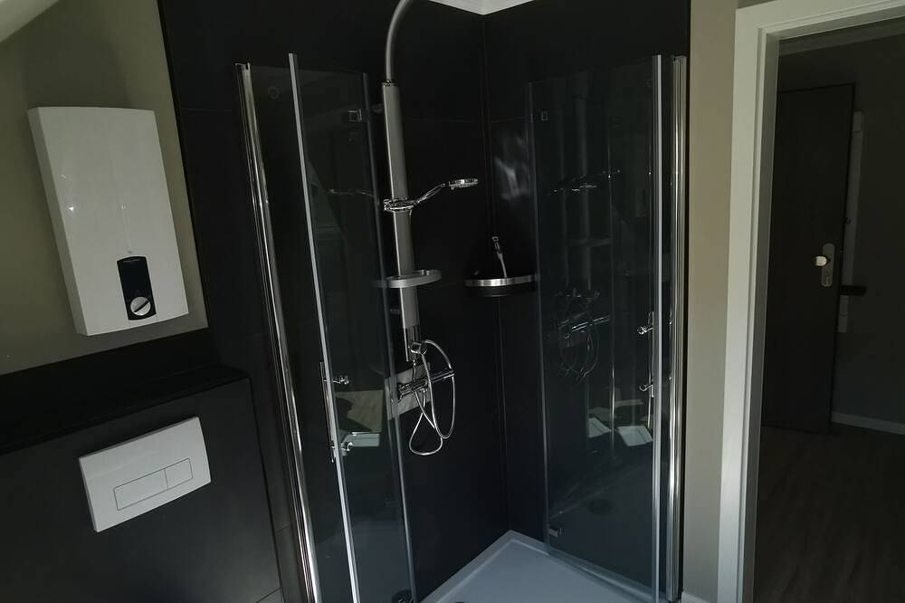 Ganze Wohnung, Top Ferienwohnung 55m² für bis zu 4 Personen in Rurberg am Rursee. in Simmerath, Rureifel (Nordrhein-westfalen)