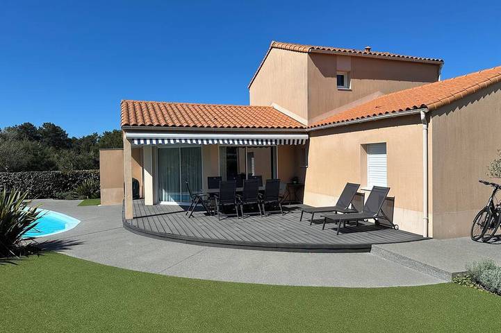 Villa pour 8 personnes, avec jardin aux Les Sables-d'Olonne