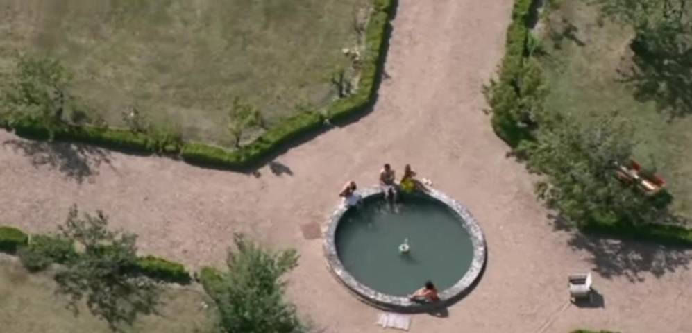 Location de vacances pour 8 personnes, avec jardin ainsi que vue et piscine à Savonnières - 4