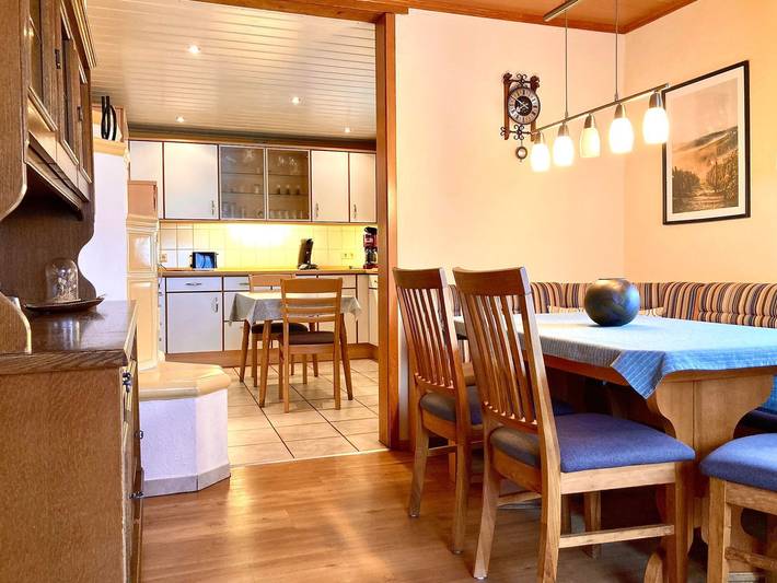Ferienhaus für 7 Personen, mit Balkon