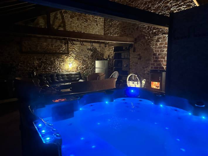 Gîte pour 2 personnes, avec jardin et jacuzzi à Saint-Mars-la-Jaille