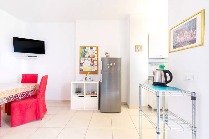Hel lägenhet, Apartment 'A Due Passi Dal Centro Bilo' with Balcony, Wi-Fi and Air Conditioning in Otranto, Otranto region