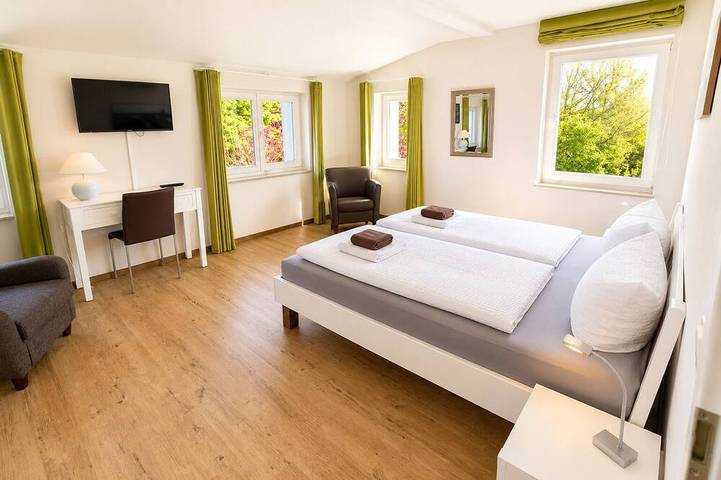 Ferienhaus für 8 Personen, mit Sauna und Pool sowie Garten in Kühlungsborn - 4