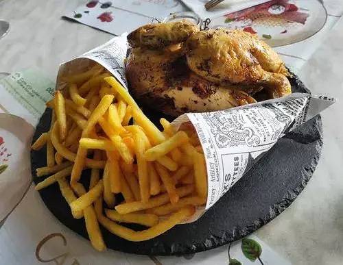 Gîte pour 4 personnes, avec Terrasse à Challes-les-Eaux