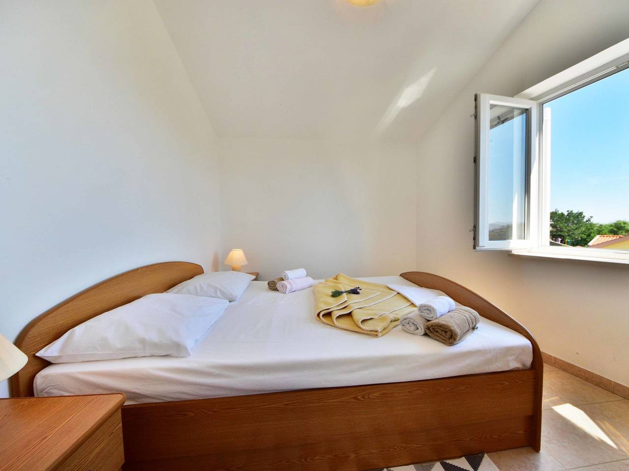 Ganze Wohnung, Sani in Cesarica, Naturpark Velebit