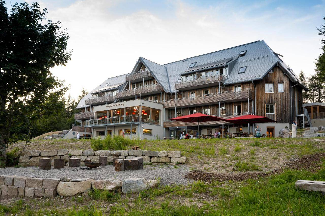 Berghaus Freiburg - Appartement Hotel auf dem Schauinsland in Obermünstertal, Münstertal