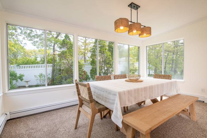 Vacation house for 6 people, with yard - 1