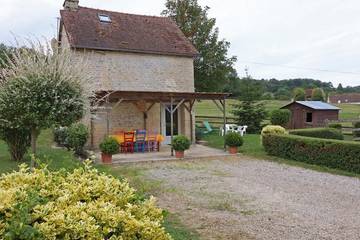 Gîte pour 5 personnes, avec jardin à Aubry-en-Exmes