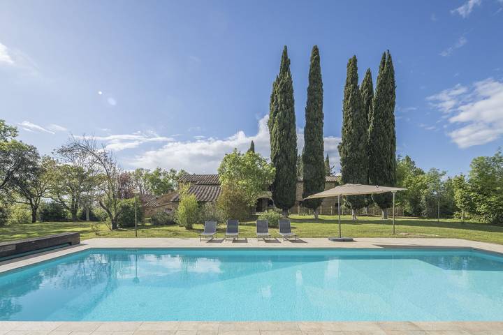 Agriturismo per 18 persone, con giardino a Casole d'Elsa